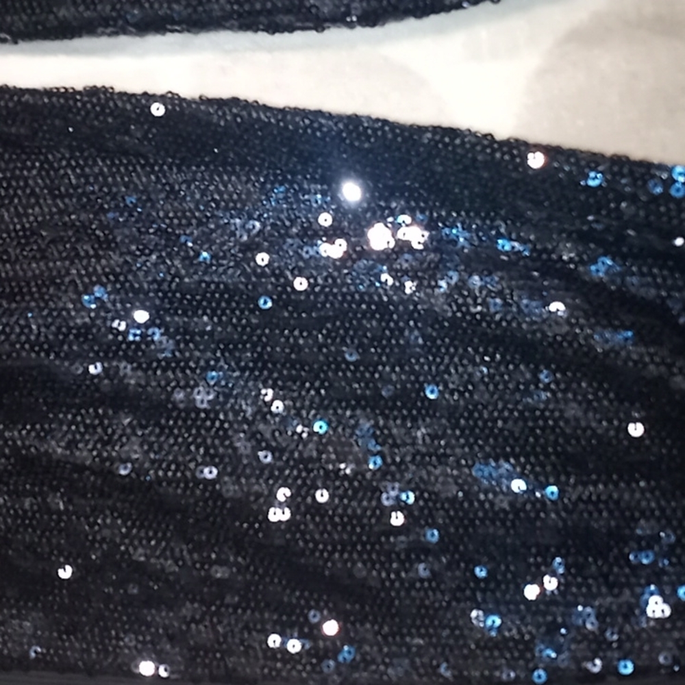Sweatpants - Picture 2 of 4